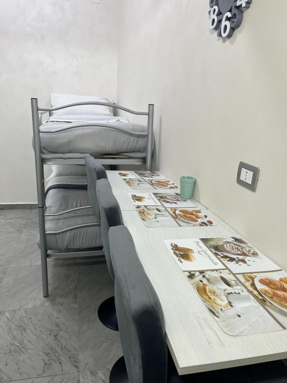 Apartment House Capodichino Neapel